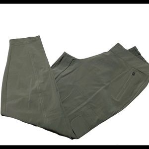 ATHLETA Chelsea Cargo Pant, Hiking Pant